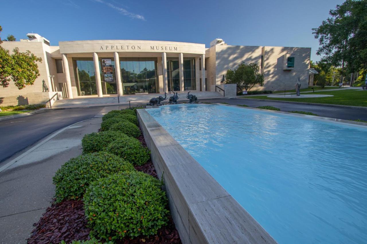 Holiday Inn Hotel & Suites Ocala Conference Center By Ihg Eksteriør bilde